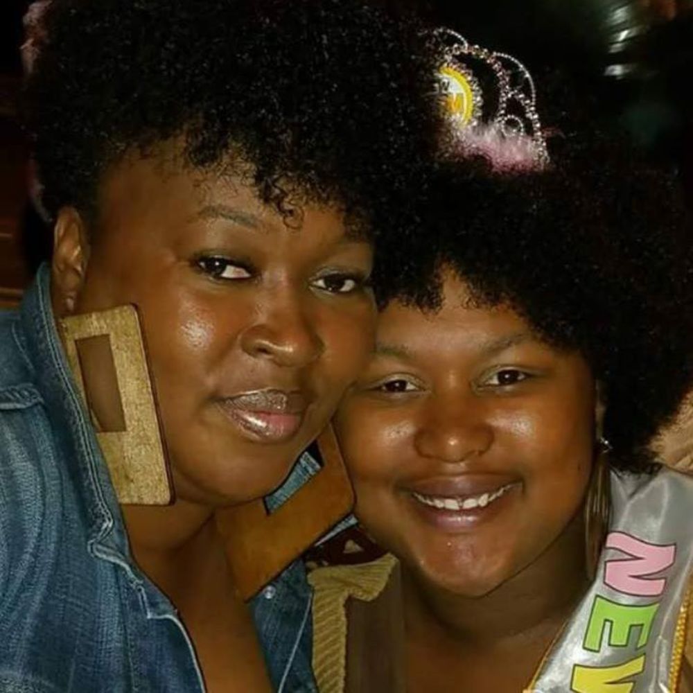 Meet your Posher, Laretha